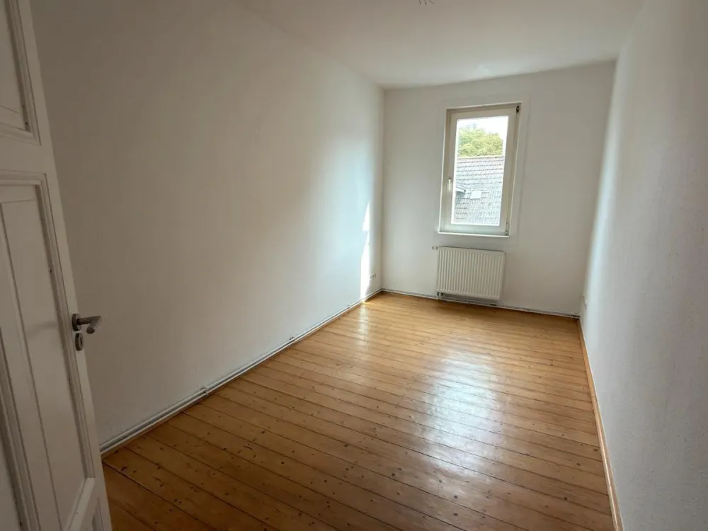 Apartment for Rent in Kassel, 2 Rooms, Kitchen, Bathroom!
