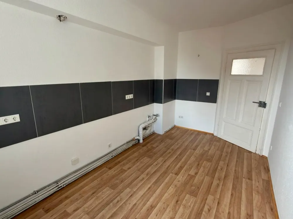 Apartment for Rent in Kassel, 2 Rooms, Kitchen, Bathroom!