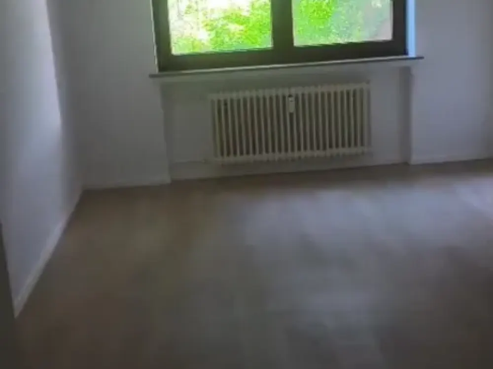 Charmante 2-Zimmer-Wohnung mit Balkon in Bremen!