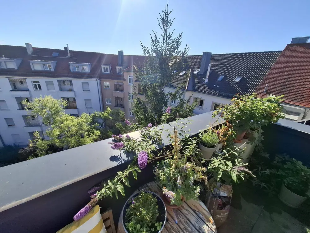TOP 2-Room Apartment Near Main Train Station