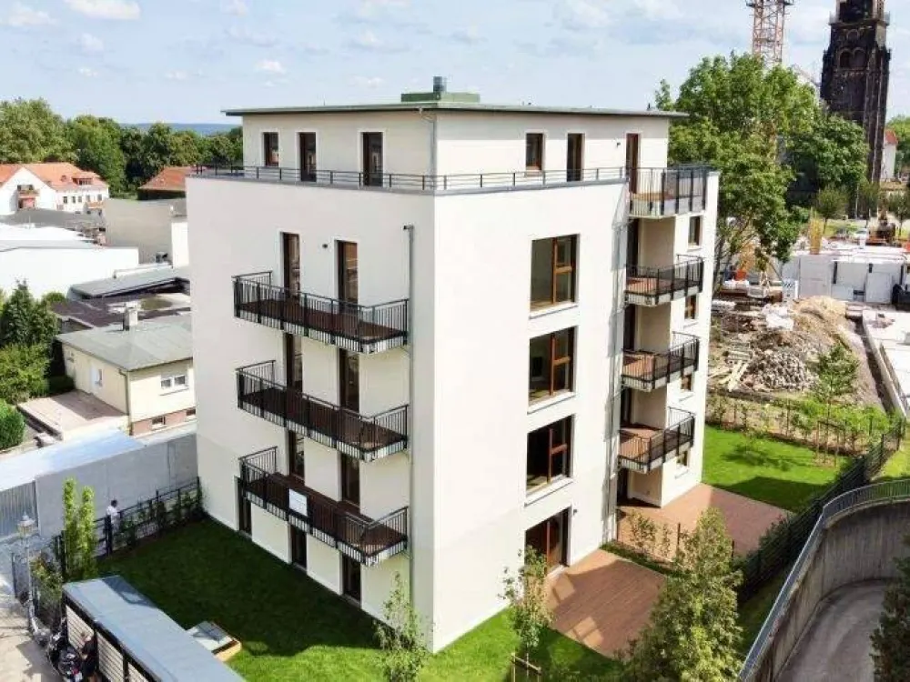 Penthouse in Löbtau - moderne 3 Zimmer-Wohnung mit Dachterrasse
