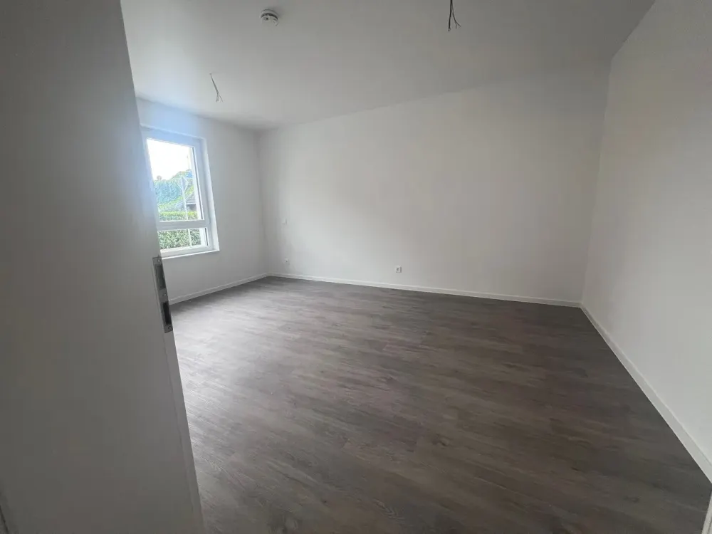 Newly Built Ground Floor Apartment Next to the Abbey