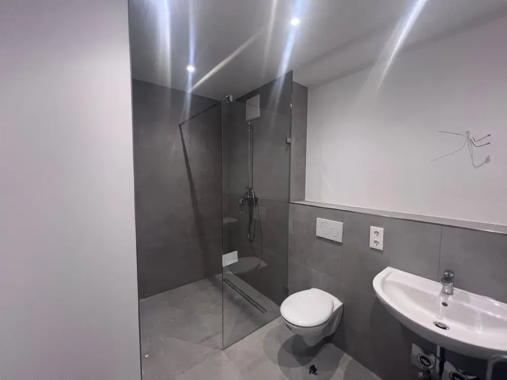 Newly Built Ground Floor Apartment Next to the Abbey