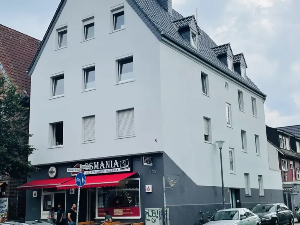 HAFEN: cozy 4-room apartment in prime location suitable for 3-person shared flat