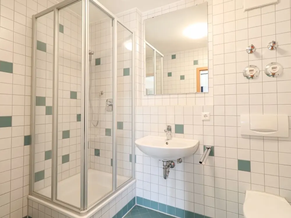 Großzügiges Wohnambiente, stilvolle möblierte 1-Zi-Wohnung zum Wohlfühlen