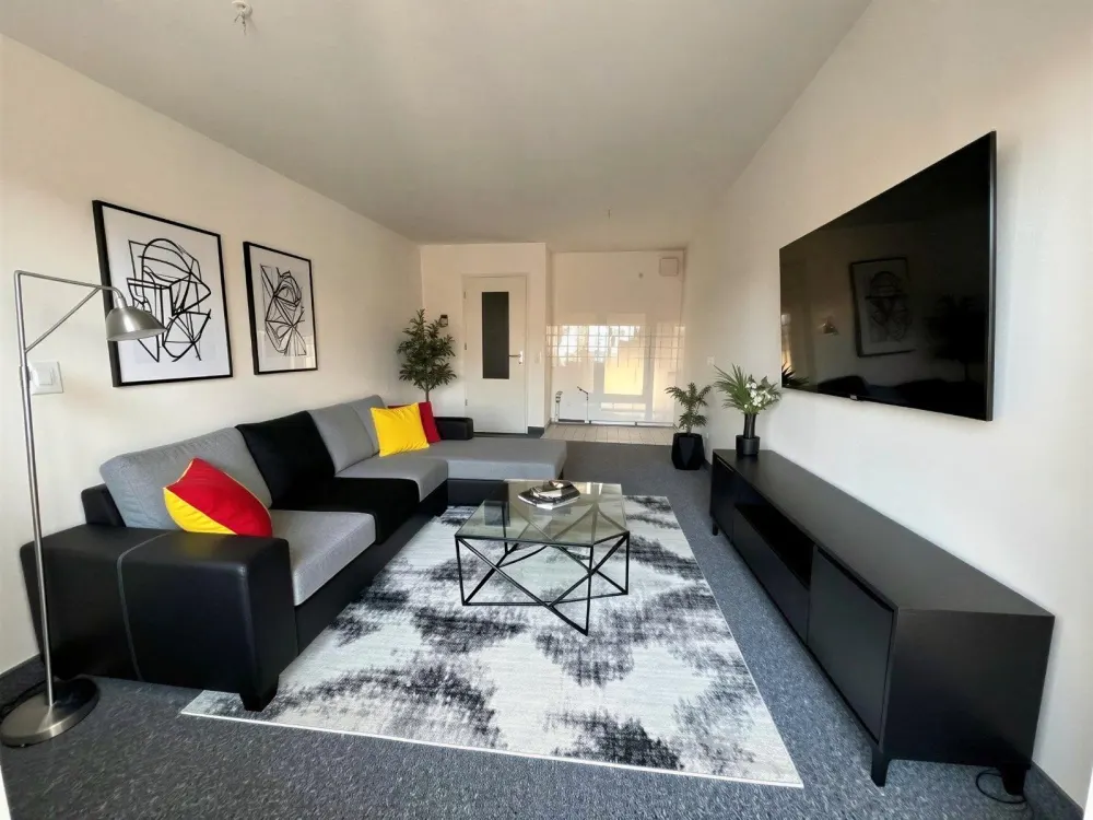 Bright and Cozy Apartment in Großkugel