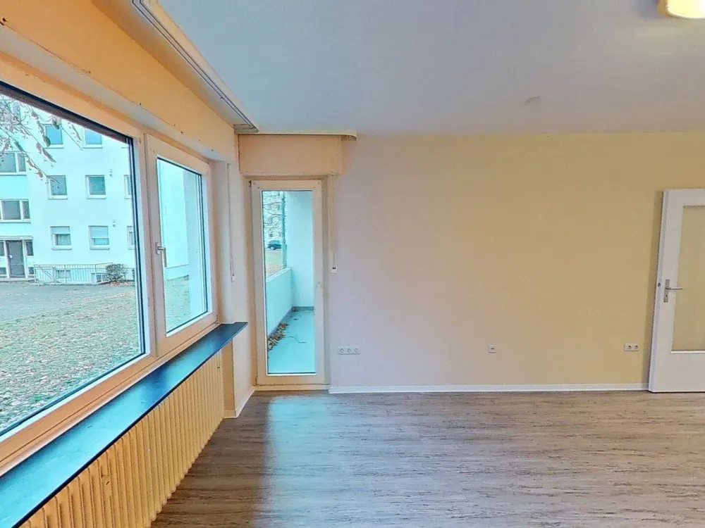 MOVE IN NOW & SAVE: Modern 3-Room Apartment with Daylight Bathroom and Large BALCONY