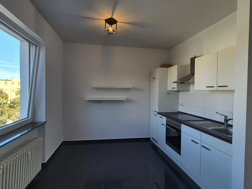 Freshly Renovated Single Apartment in Prime Downtown Location of Saarbrücken