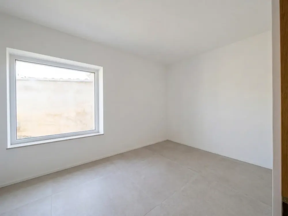 Exclusive 1-Room Apartment with Terrace and Wonderful Green View, First Occupancy After Renovation
