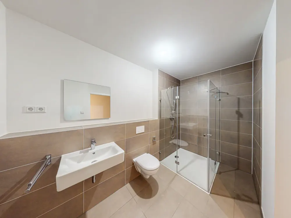 Jetzt einziehen: 2-Zimmer-Wohnung mit Einbauküche im neuen Hochpunkt von München