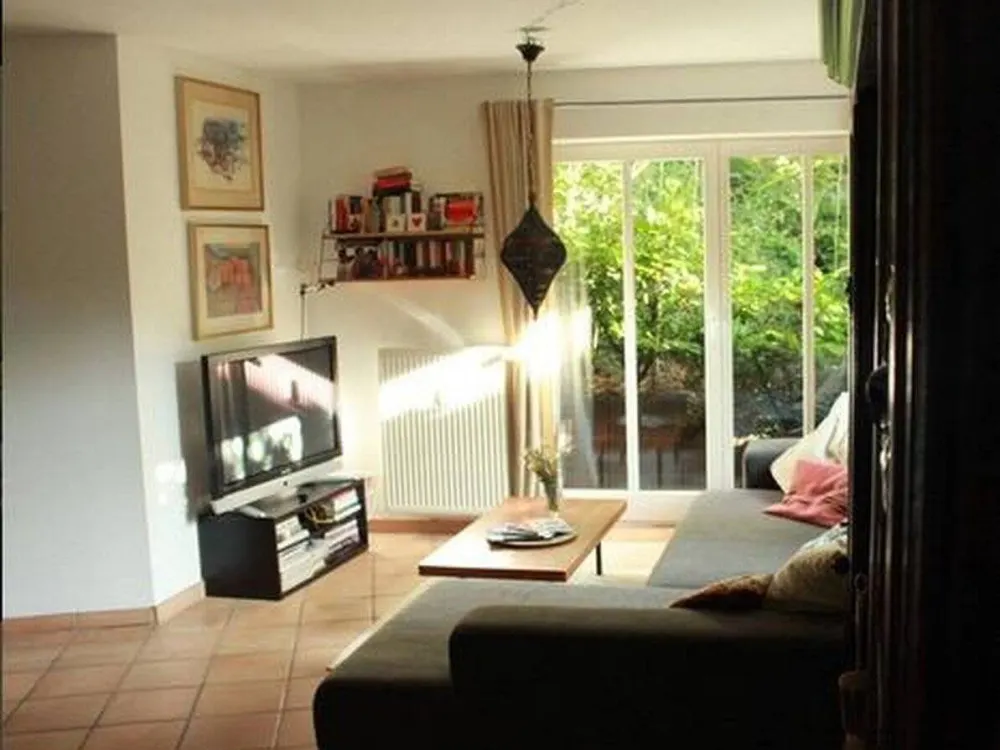 Living Experience at Jenischpark: Dream Ground Floor Apartment with Private Garden from Owner