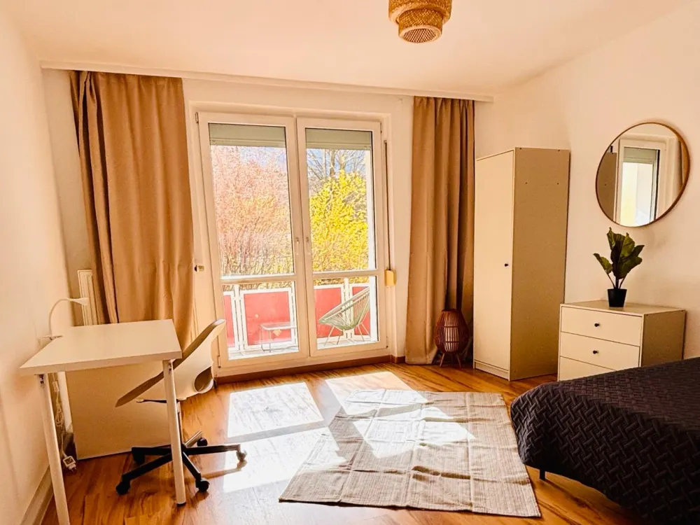 3-Room Apartment with Balcony