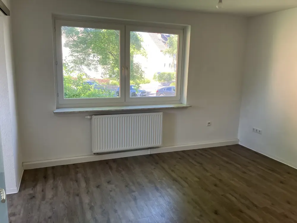 Practical 3-Room Apartment in a Good Residential Area