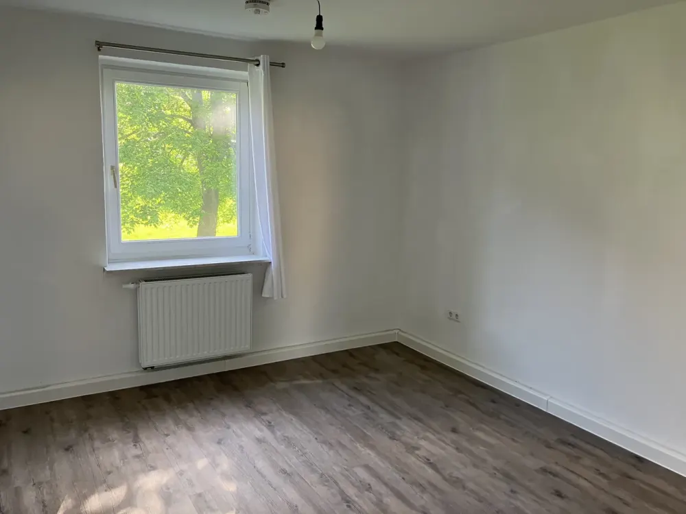 Practical 3-Room Apartment in a Good Residential Area
