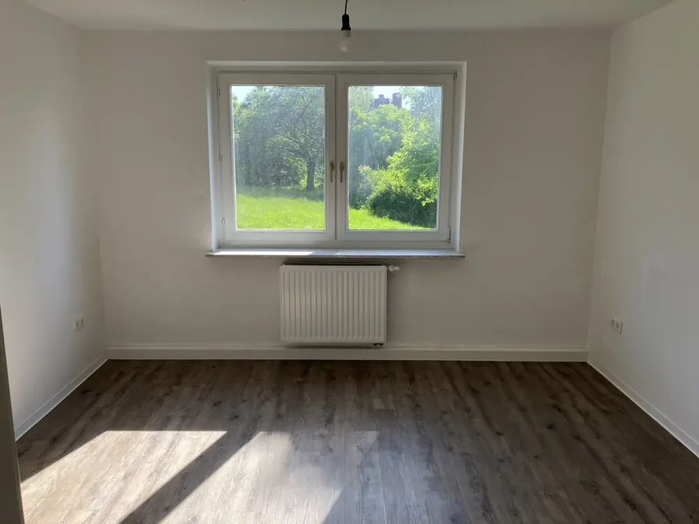 Practical 3-Room Apartment in a Good Residential Area