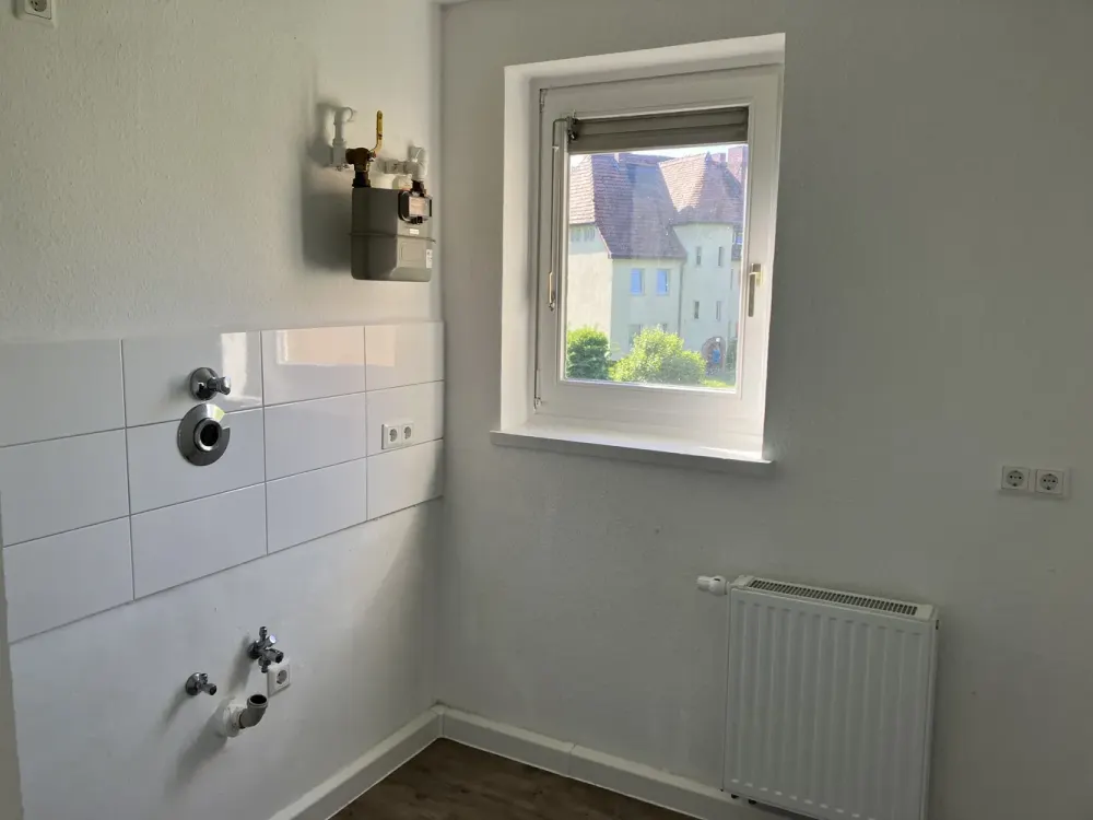 Practical 3-Room Apartment in a Good Residential Area