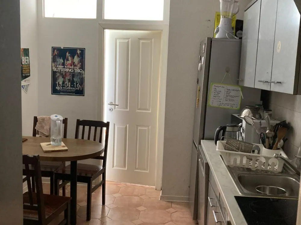 Shared Room in 3-Person Shared Apartment in Attic, Fully Furnished. With Built-in Kitchen