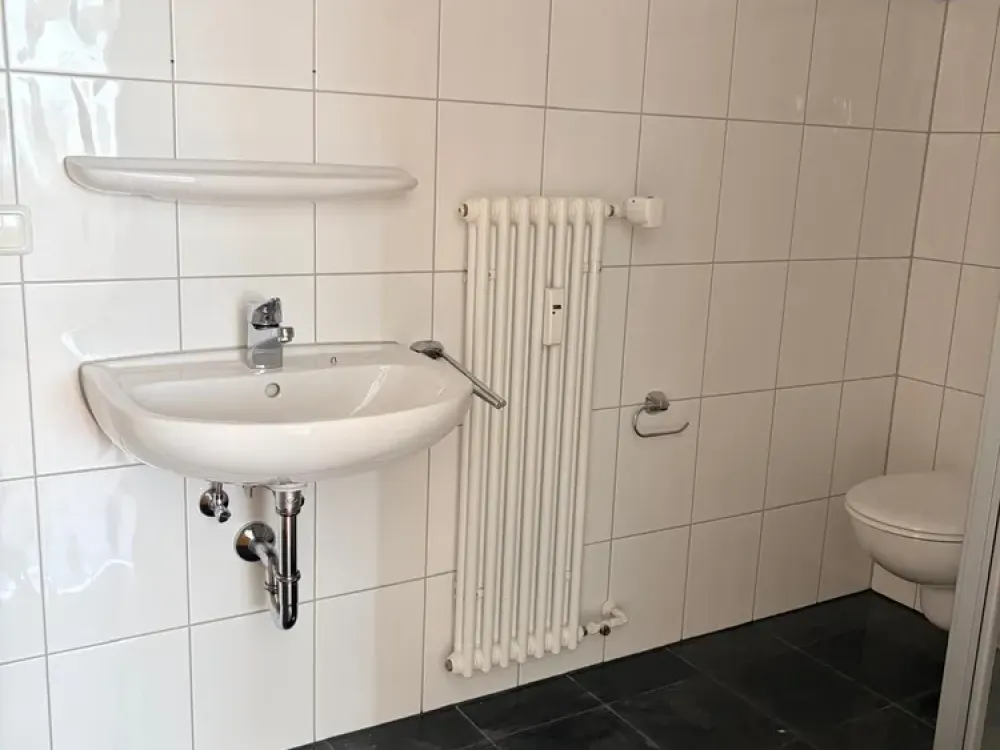 Apartment with Elevator in the Heart of Leverkusen-Opladen