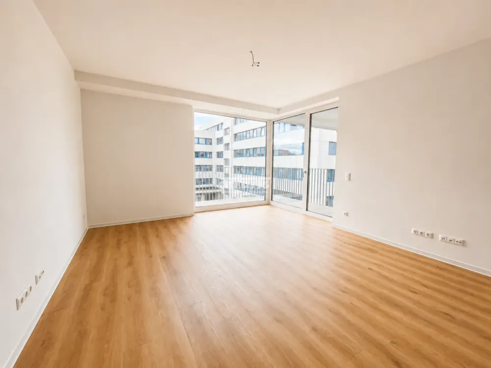 antaris Immobilien GmbH ** Modern & cozy: 2-room apartment with fitted kitchen **