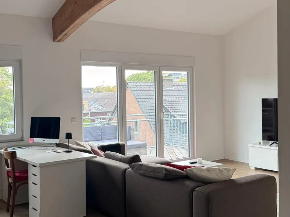 Well-maintained 2-room apartment with loft character from 1.11.2026