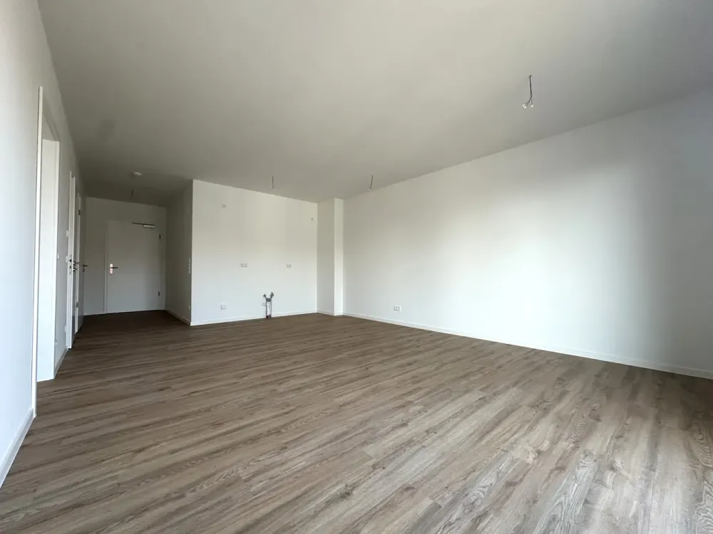 2-Room Apartment with Balcony