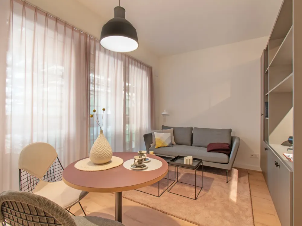 Stylish New-Build Apartment with Balcony - Wentzel Dr.