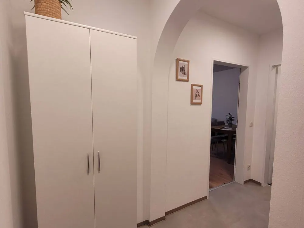 Furnished Accessible Apartment for Singles