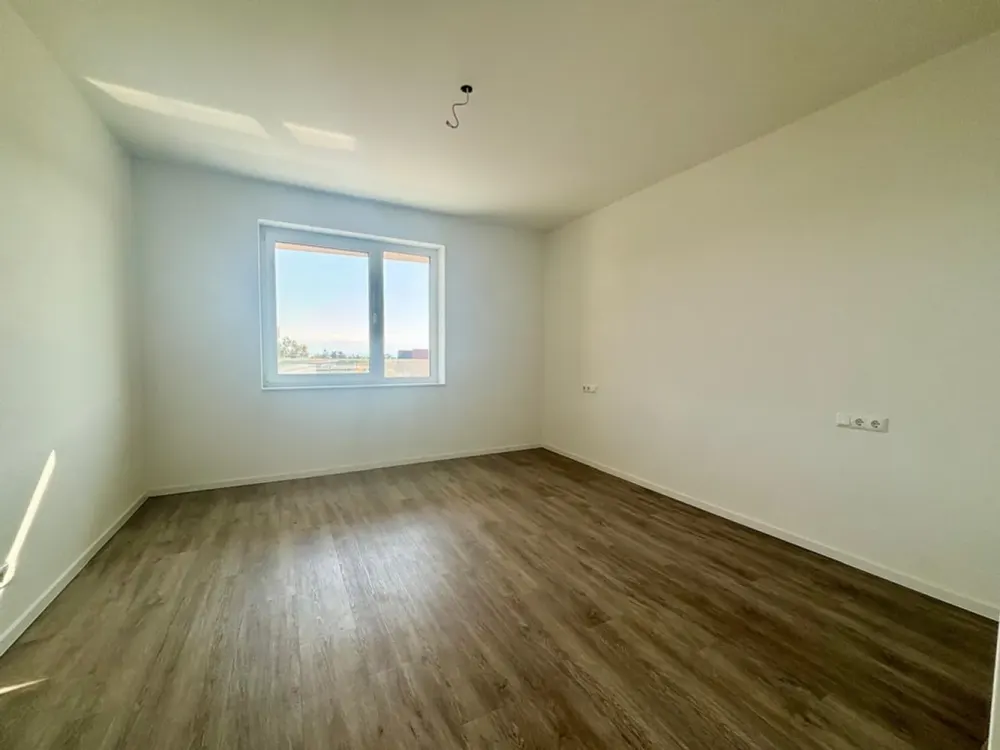 Above the Roofs of Friedrichshafen! Exclusive 3-Room Penthouse