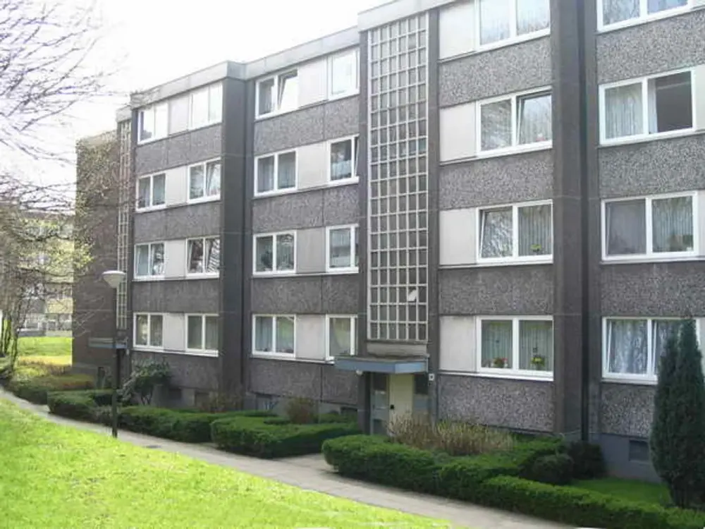 Perfect for singles or couples! Great 2-room apartment in Dortmund Scharnhorst!