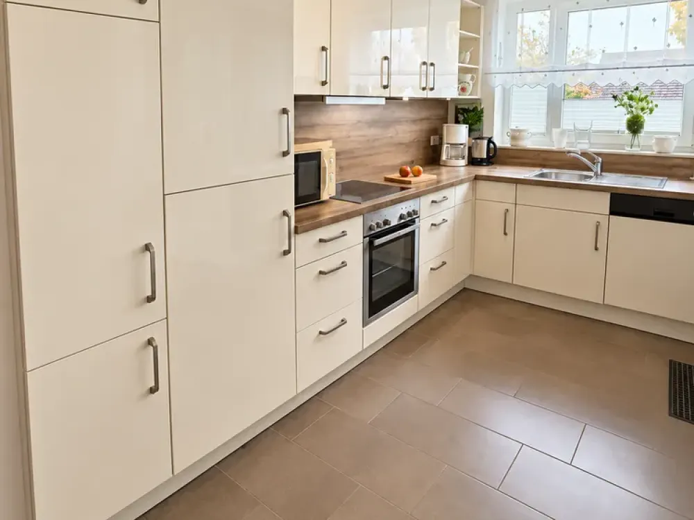 Modern 2-Room Apartment with Balcony and Elevator in Delbrück | Parking Space Included