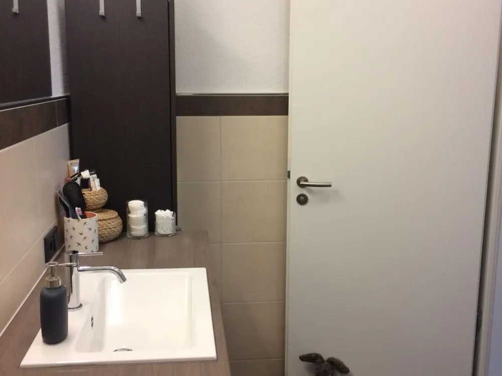 High-quality 2-room penthouse apartment in Achim