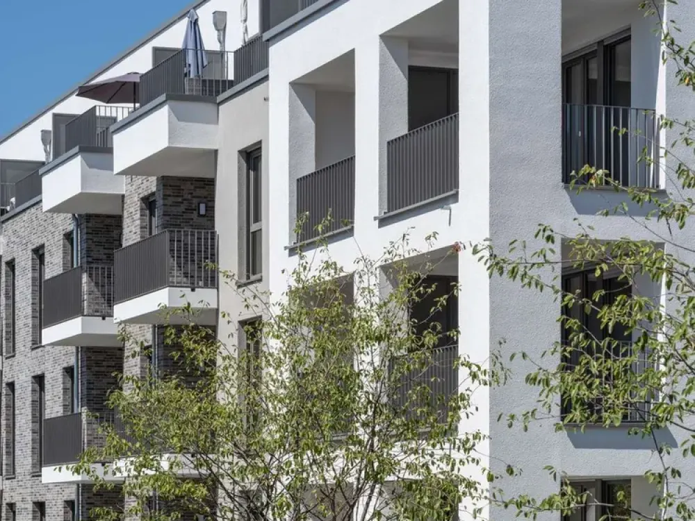 NEUBAU ERSTBEZUG-Charmante 3 Zi Whg-mit Gäste WC und Balkon-Wohnen auf höchstem Niveau