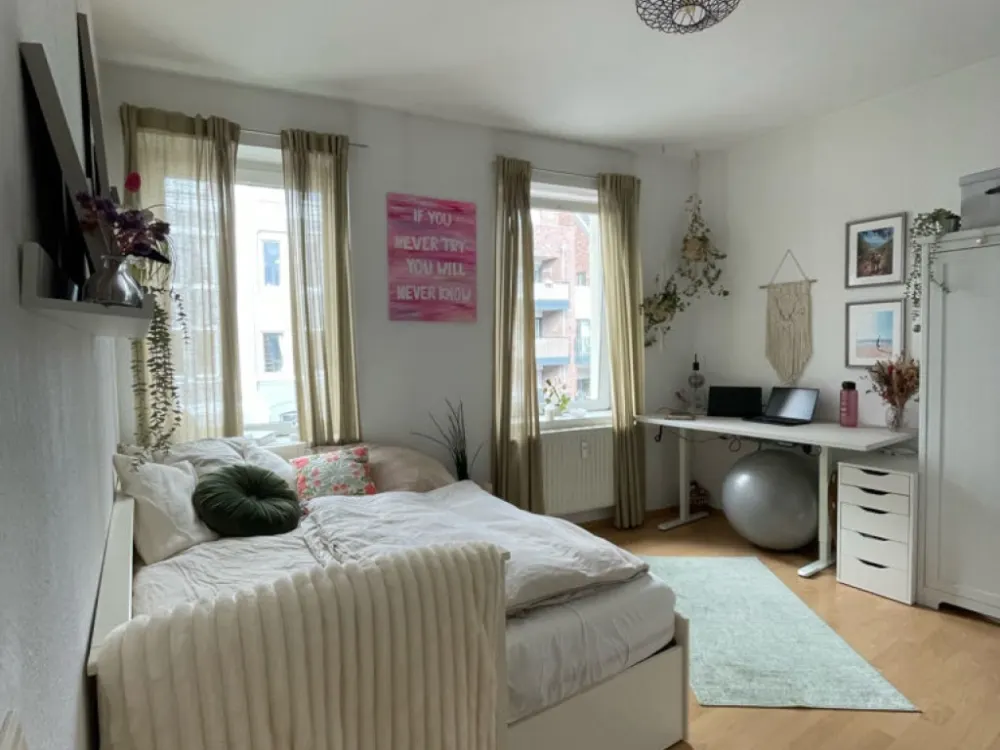Bright Shared Apartment Room
