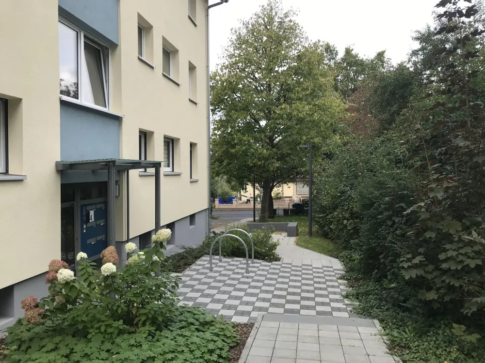 Praktisch geschnittene 3-Zimmer-Wohnung mit Balkon in Lohfelden