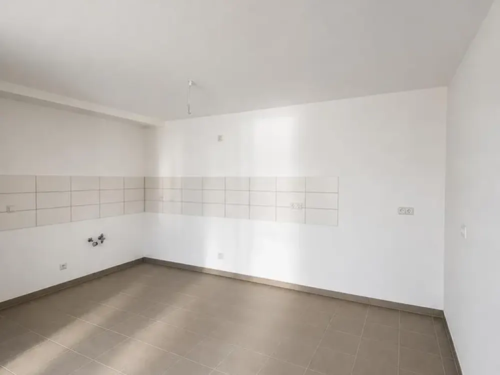 7569 - Sanierte 3-Zimmerwohnung mit Balkon nähe Stadtgarten!