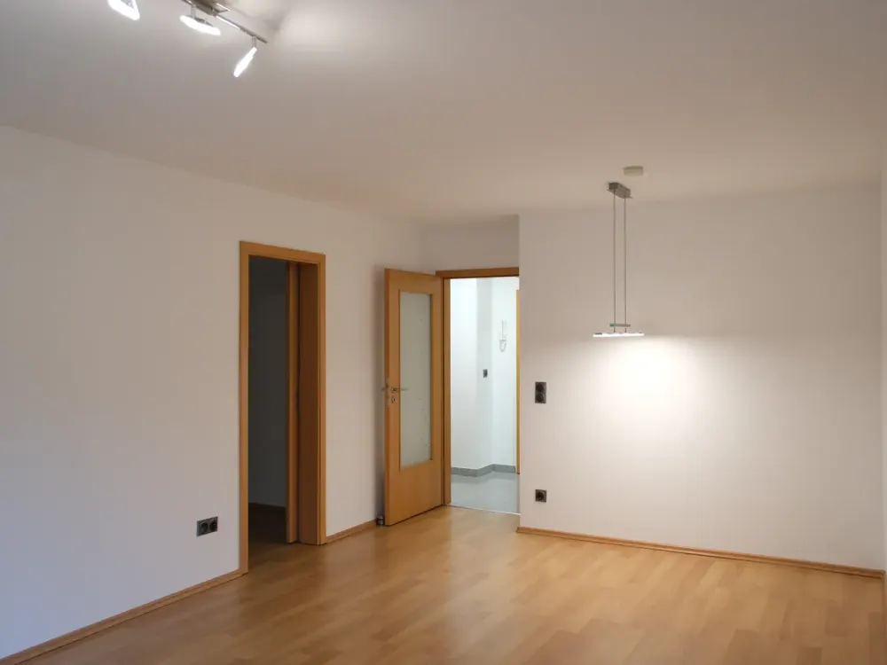 2-Zimmer-Erdgeschosswohnung mit Terrasse und eigenem Garten im Hildener Norden