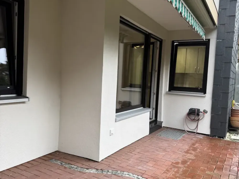 2-Zimmer-Erdgeschosswohnung mit Terrasse und eigenem Garten im Hildener Norden