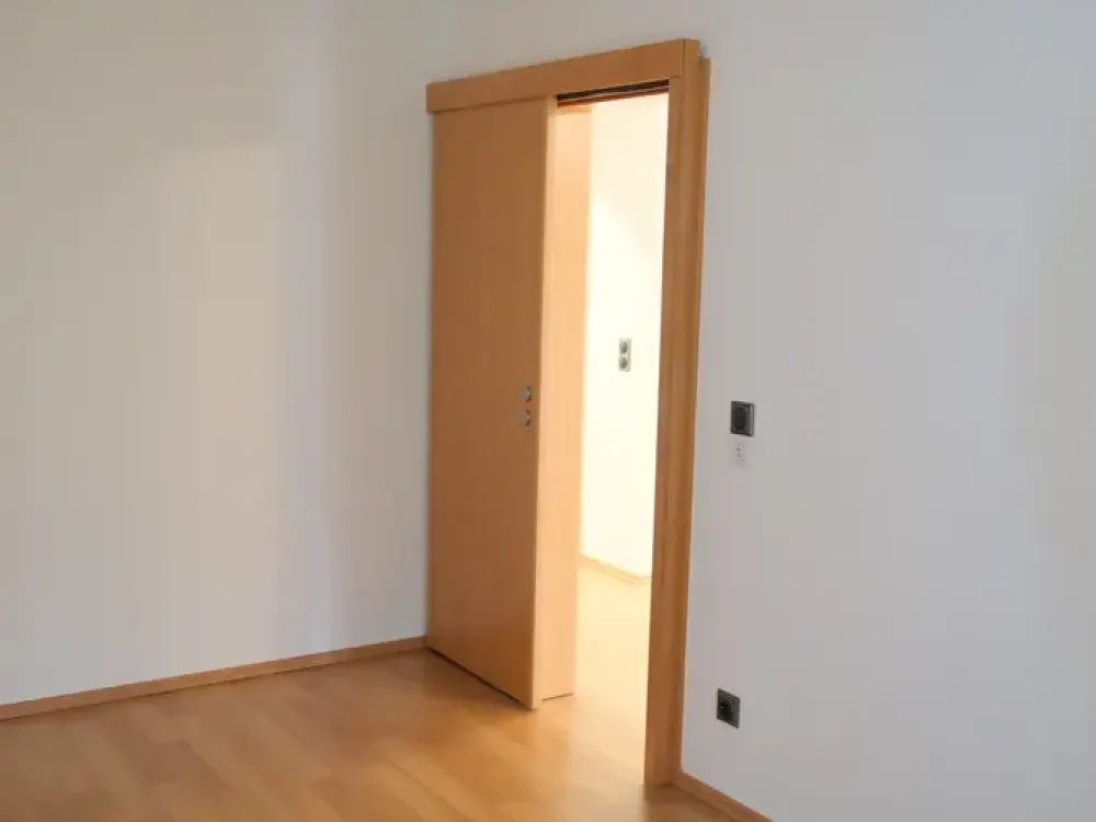 2-Zimmer-Erdgeschosswohnung mit Terrasse und eigenem Garten im Hildener Norden