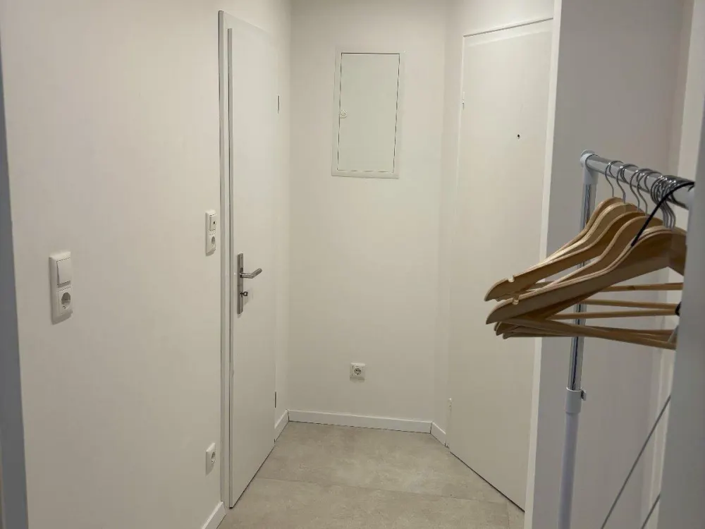 Furnished 1-Room Apartment Balcony & Parking Space, Schwachhausen