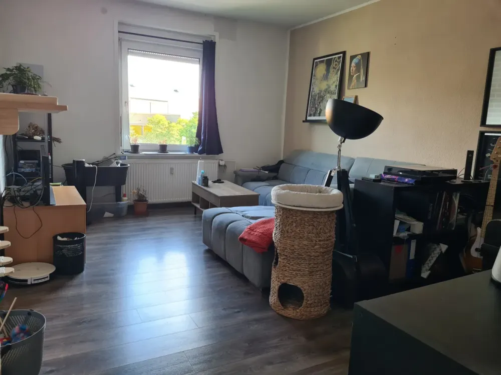Attractive, fully renovated 3-room apartment in Leverkusen Schlebusch