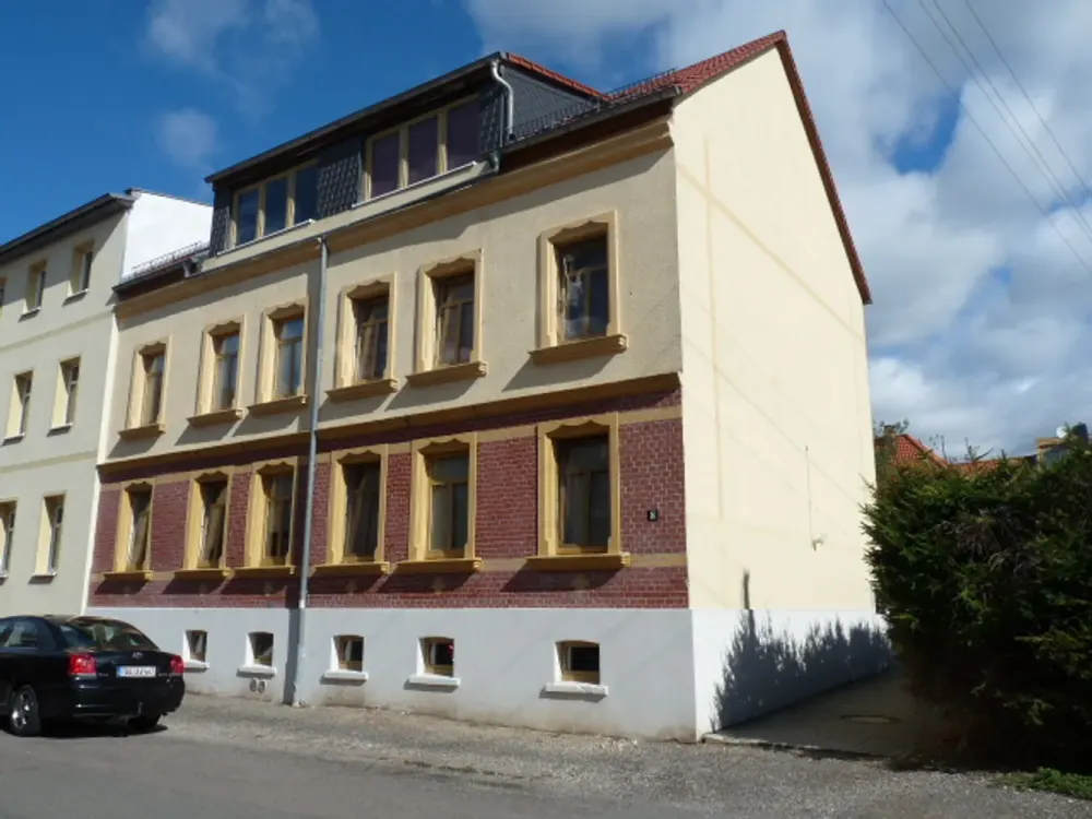 Cozy 2-Room Apartment on the Ground Floor with Kitchen and Bathroom with Shower in a Great Location!! WE 2