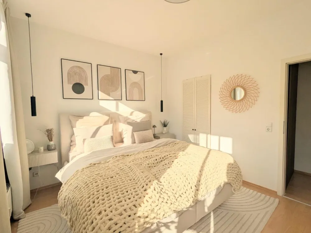 Sublet: Bright 3-Room Apartment in the KTV