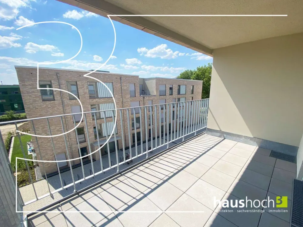 Top Location! Amenities Within Walking Distance