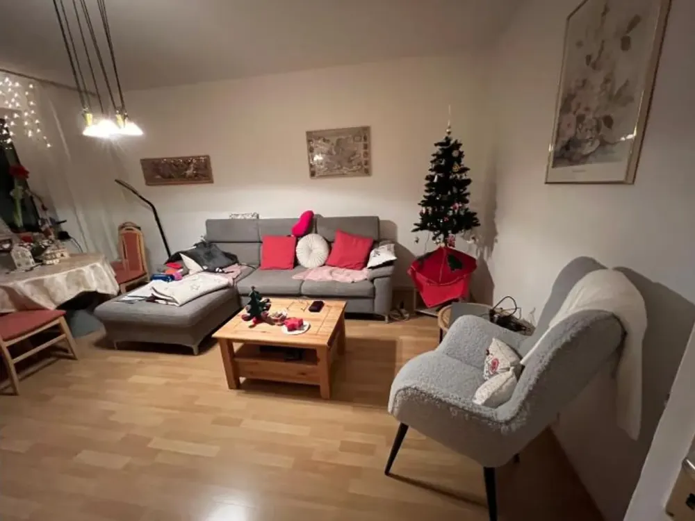 Wohnen im Grünen: Zweizimmerwohnung, Balkon in Bad Homburg