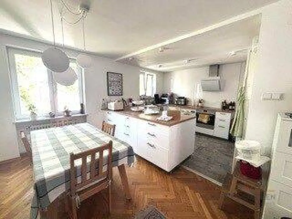 4-room apartment for a maximum of 3 years in Fasangarten