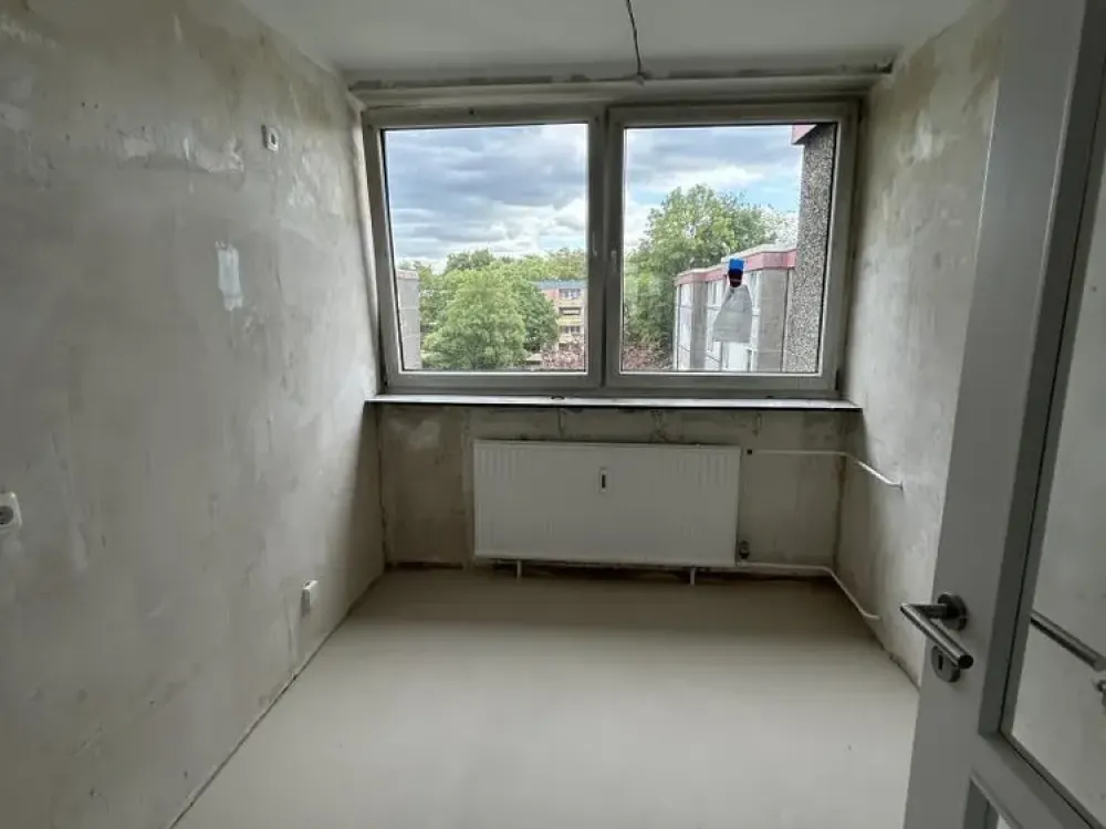 Time for a Change of Scenery? Great 3-Room Apartment with Balcony!
