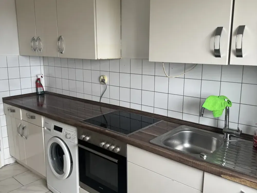 2.5-Room Apartment with Balcony