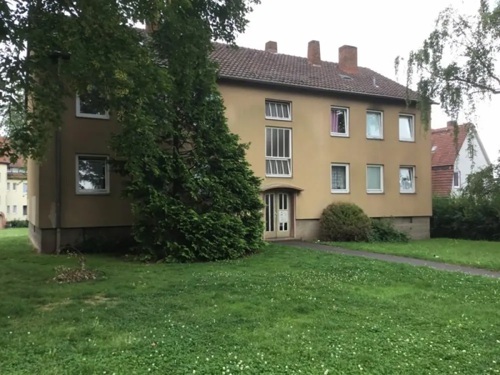 Practical 3-Room Apartment in a Good Residential Area