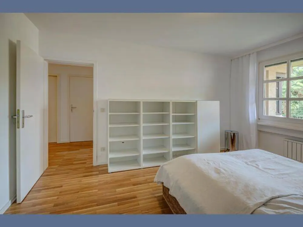 Furnished: Bright 2-Room Apartment in M-Thalkirchen