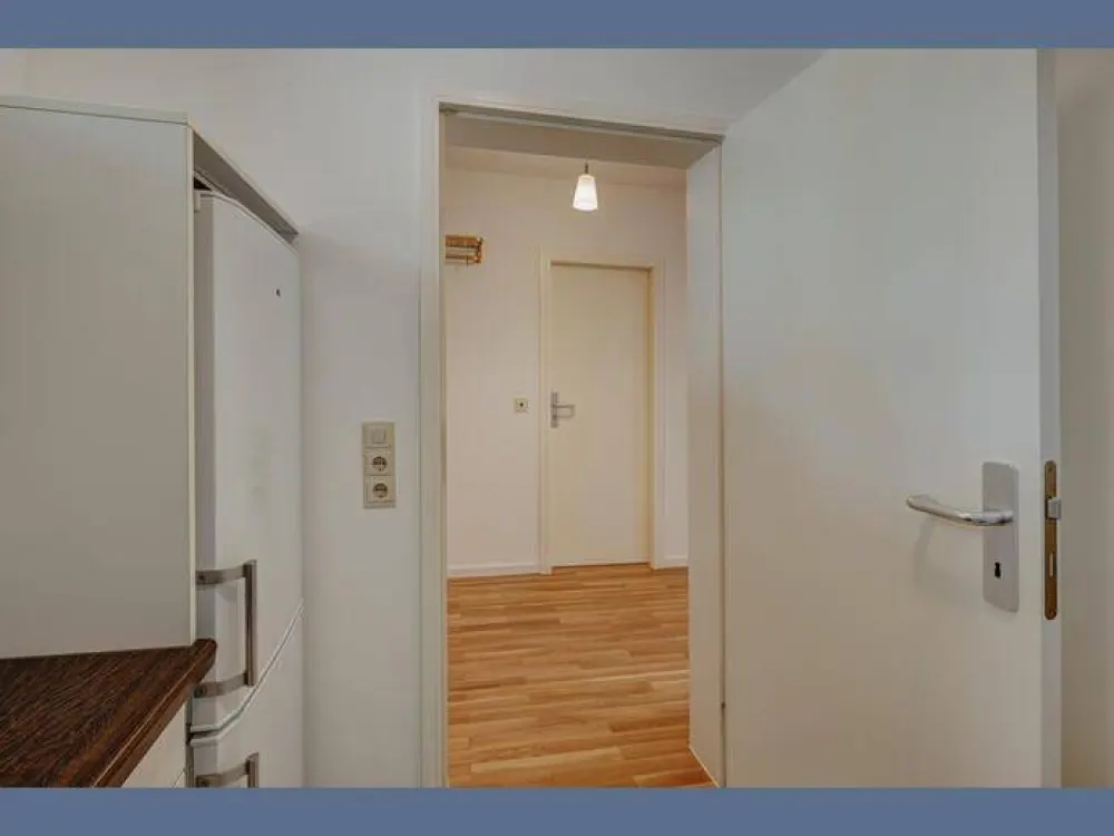 Furnished: Bright 2-Room Apartment in M-Thalkirchen